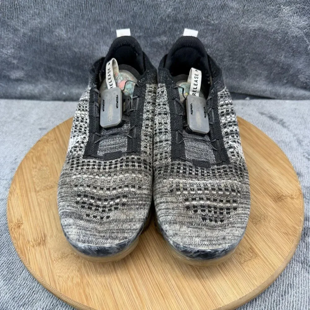 Nike Air VaporMax 2021 Flyknit Shoes Womens Size 9.5 Gray Sneakers CT1933-002